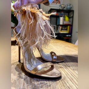 Brian Atwood Vero Cuoio Heels in Copper. Size 7 1/2!